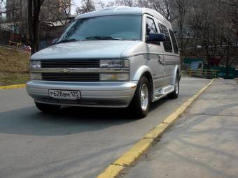 1996 Chevrolet Astro Pics