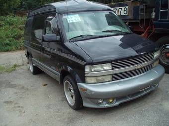 1996 Chevrolet Astro Pictures