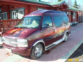 2001 Chevrolet Astro Photos