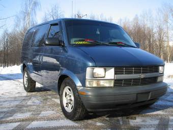 2004 Chevrolet Astro Wallpapers