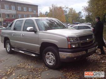 2003 Chevrolet Avalanche Photos