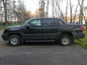 2003 Chevrolet Avalanche Pictures