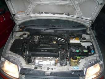 2004 Chevrolet Aveo Pictures