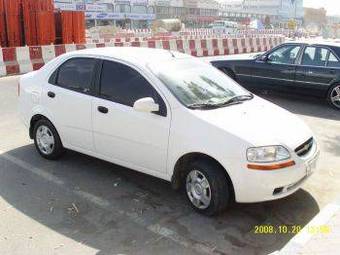 2004 Chevrolet Aveo Photos