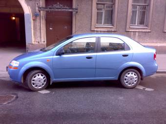 2004 Chevrolet Aveo Photos