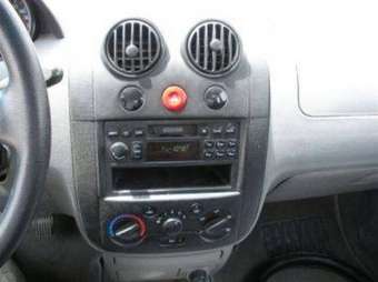 2005 Chevrolet Aveo Photos