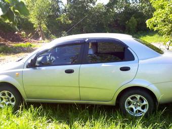 2005 Chevrolet Aveo Photos