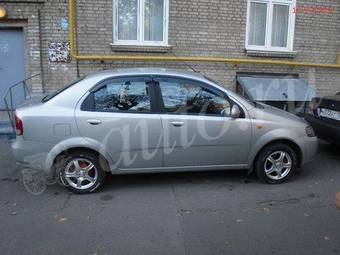 2005 Chevrolet Aveo Photos