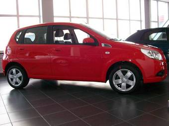 2010 Chevrolet Aveo Photos