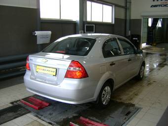 2011 Chevrolet Aveo Images