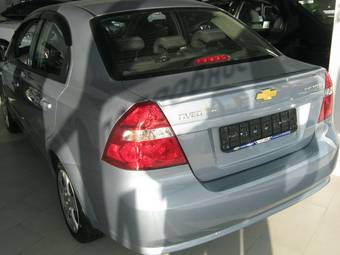 2011 Chevrolet Aveo Photos