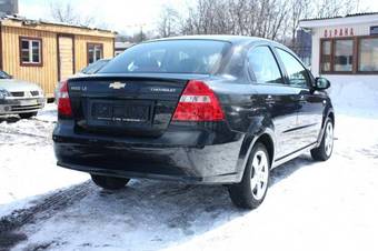 2011 Chevrolet Aveo Photos