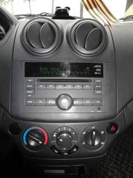 2011 Chevrolet Aveo Pictures