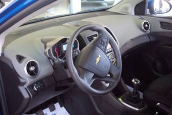 2012 Chevrolet Aveo Photos