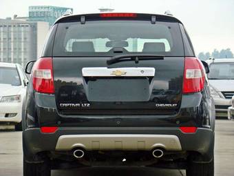 2011 Chevrolet Captiva Photos