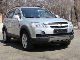 2011 Chevrolet Captiva Photos