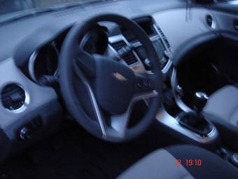 2009 Chevrolet Cruze Photos
