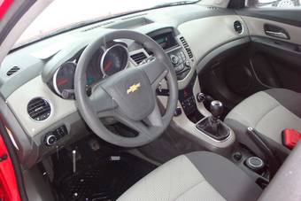 2009 Chevrolet Cruze Photos
