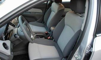 2010 Chevrolet Cruze Pictures