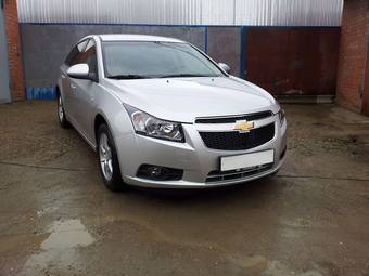 2010 Chevrolet Cruze Photos