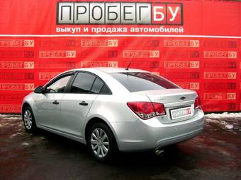 2010 Chevrolet Cruze Photos