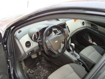 2011 Chevrolet Cruze Photos