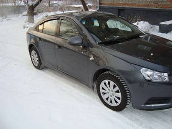 2011 Chevrolet Cruze Images