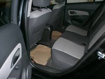 2011 Chevrolet Cruze Pictures