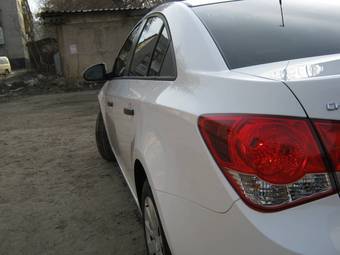 2011 Chevrolet Cruze Photos