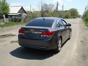 2011 Chevrolet Cruze Photos