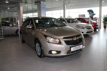 2012 Chevrolet Cruze Images