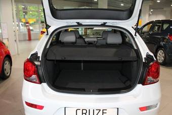 2012 Chevrolet Cruze Pictures