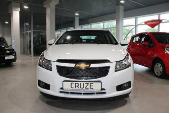 2012 Chevrolet Cruze Pictures