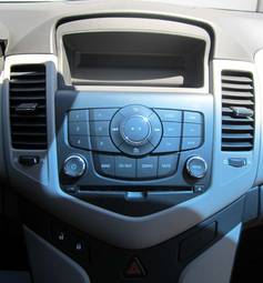 2012 Chevrolet Cruze Photos