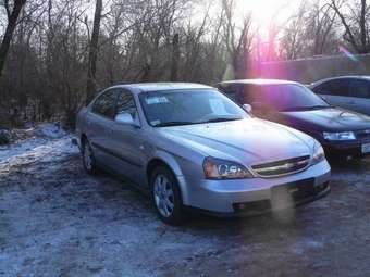 2004 Chevrolet Evanda Pictures