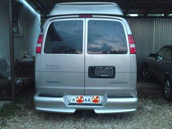 2004 Chevrolet Express Images