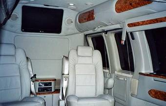 2010 Chevrolet Express Pictures