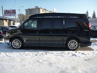 2011 Chevrolet Express Pictures