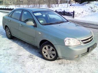 2004 Chevrolet Lacetti Pictures