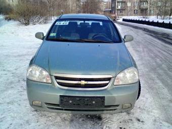 2004 Chevrolet Lacetti Pictures