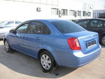 2004 Chevrolet Lacetti Photos