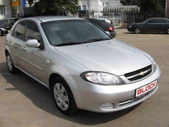 2004 Chevrolet Lacetti Pictures