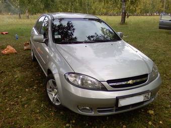 2004 Chevrolet Lacetti Photos