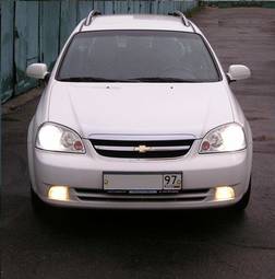 2004 Chevrolet Lacetti Pictures