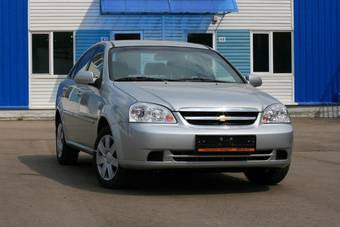 2005 Chevrolet Lacetti Pictures