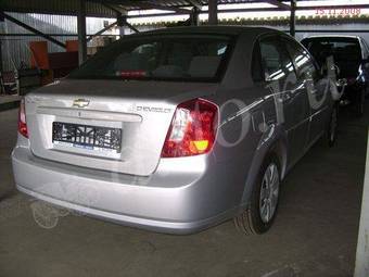 2005 Chevrolet Lacetti Pics