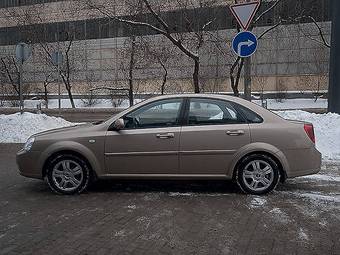 2005 Chevrolet Lacetti Images