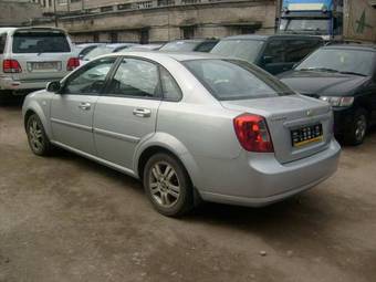 2005 Chevrolet Lacetti Photos