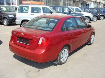 2005 Chevrolet Lacetti Photos