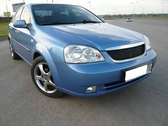 2005 Chevrolet Lacetti Photos